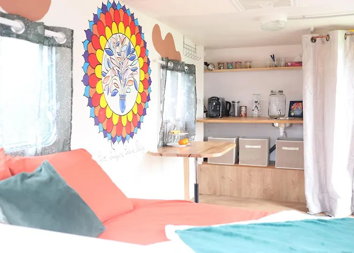 Caravane Cocooning * Saint-Martin-des-Noyers